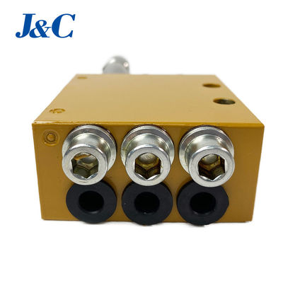 Universal Automatic Grease Progressive Distributor with 6 Holes and 8 Holes for Concrete Truck Pumps and Trailer Pump